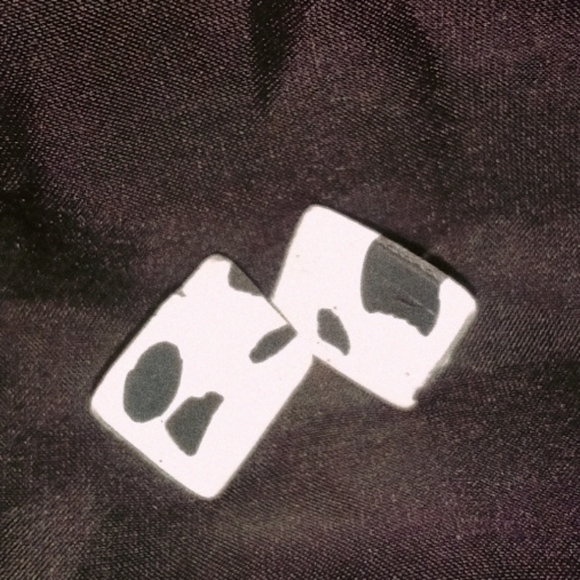 Cow print earnings - Picture 1 of 1